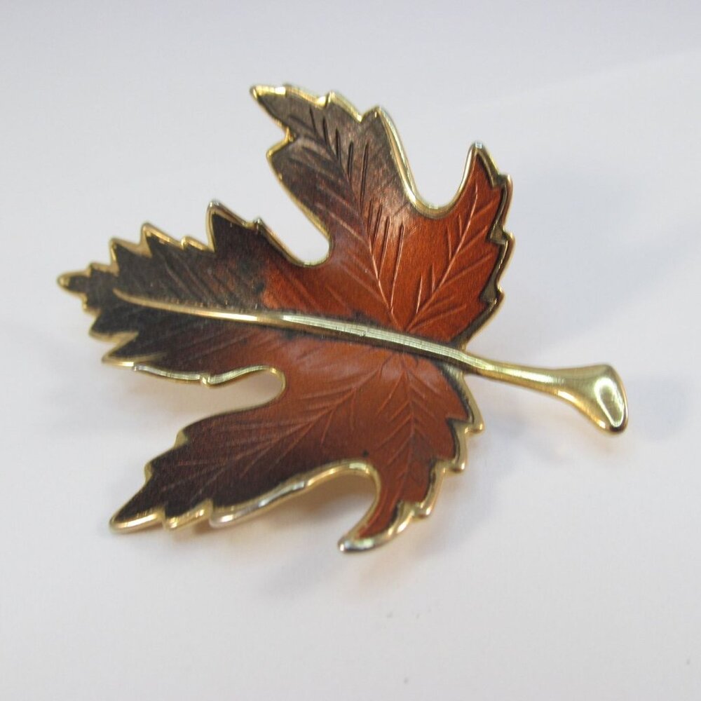 Vintage Goldtone Orange Brown Enamel Maple Leaf Brooch Pin